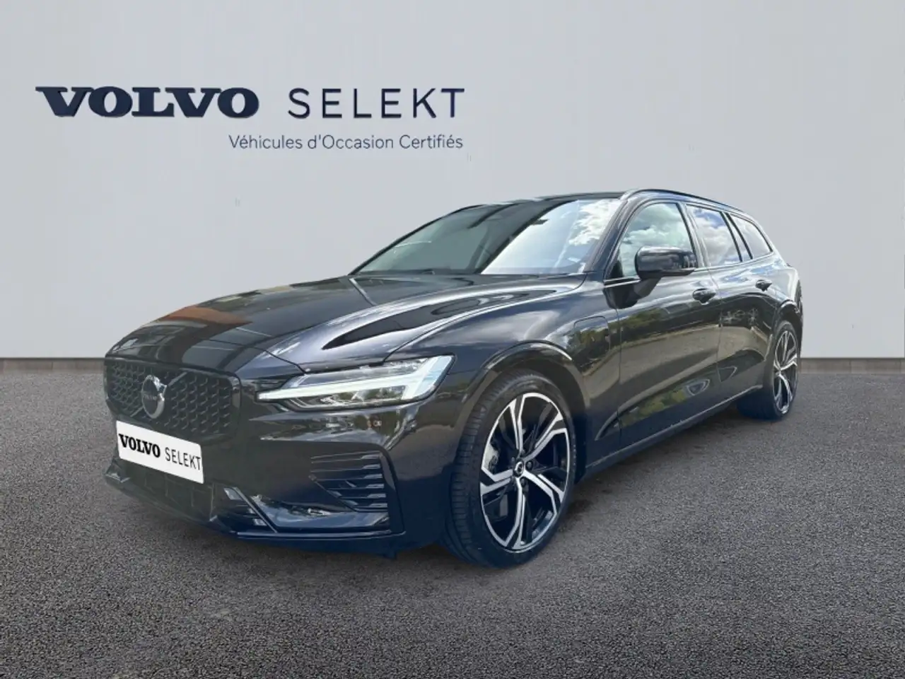 V60T6 AWD 253+145ch Plus Style Dark Geartronic 8