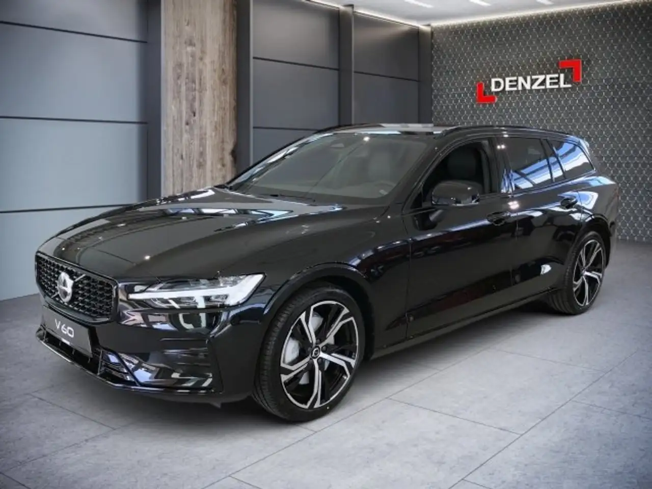 V60Plus, B3 Mild Hybrid, Benzin, Dark