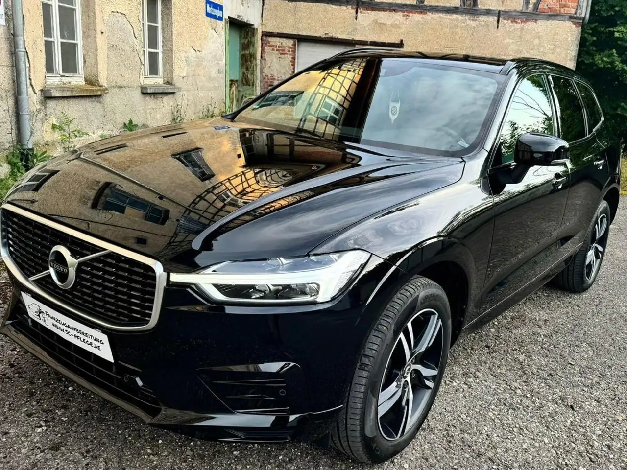 XC60R Design 2WD