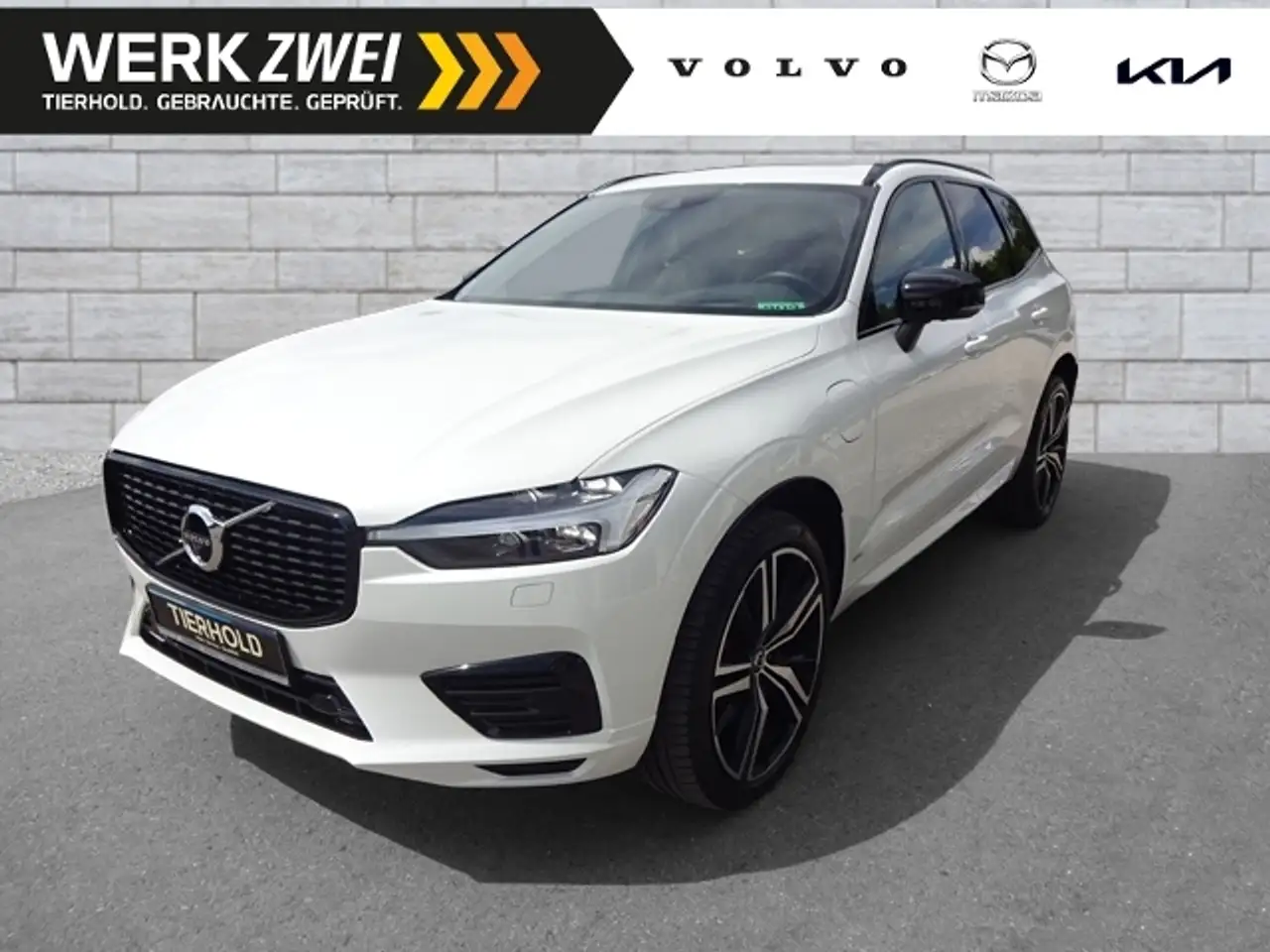 XC60T6 R Design Plug-In Hybrid AWD AHK ACC HUD