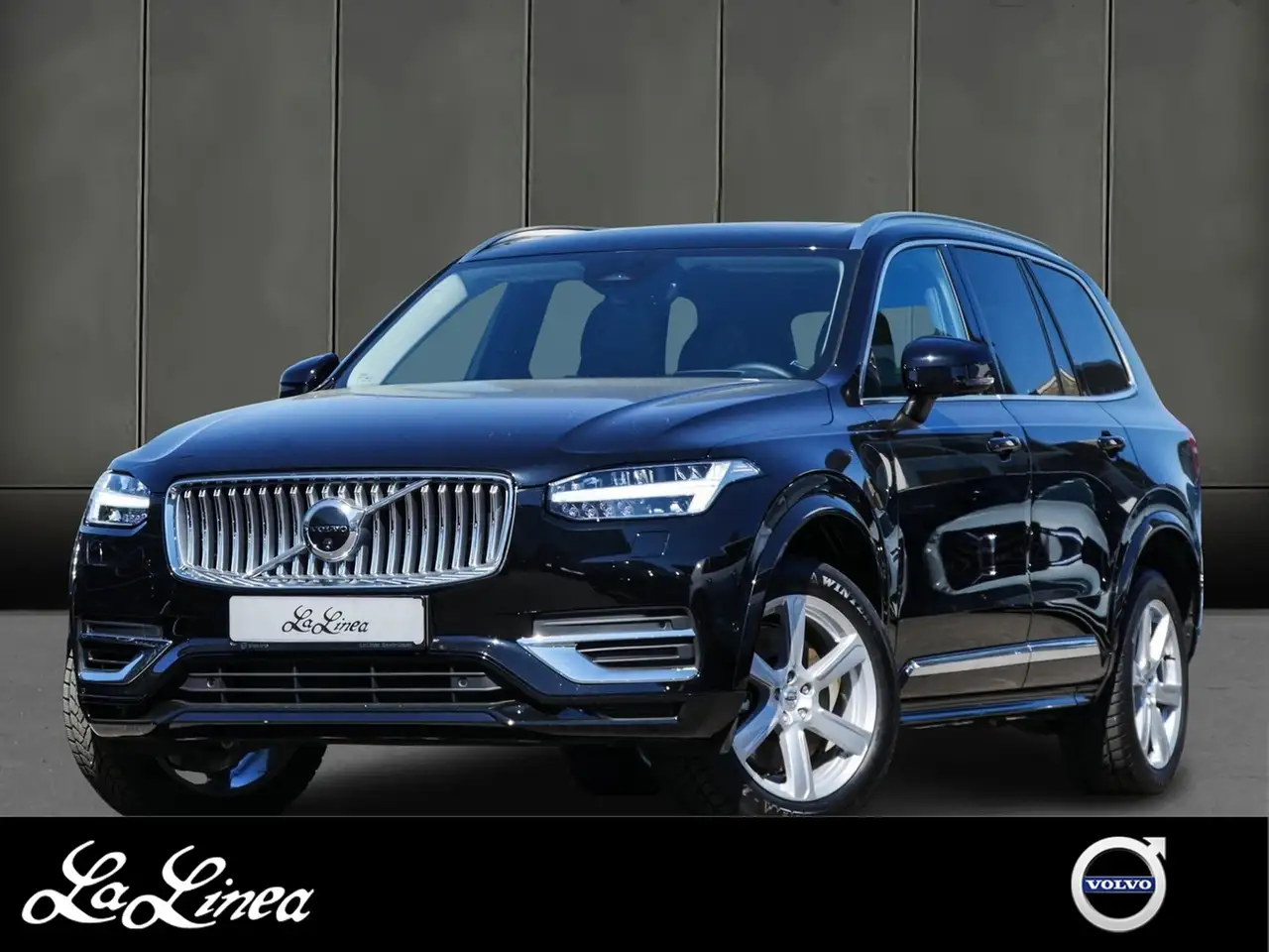 XC90T8 Plus Bright-B&W/Memory/Pano