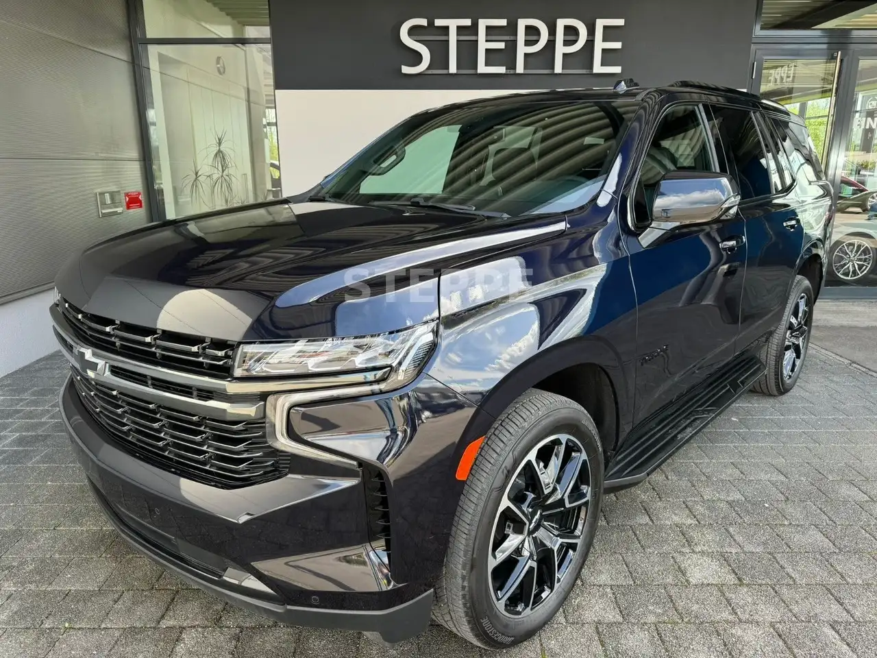 Tahoe5,3 V8 AWD RST AHK  22Alu