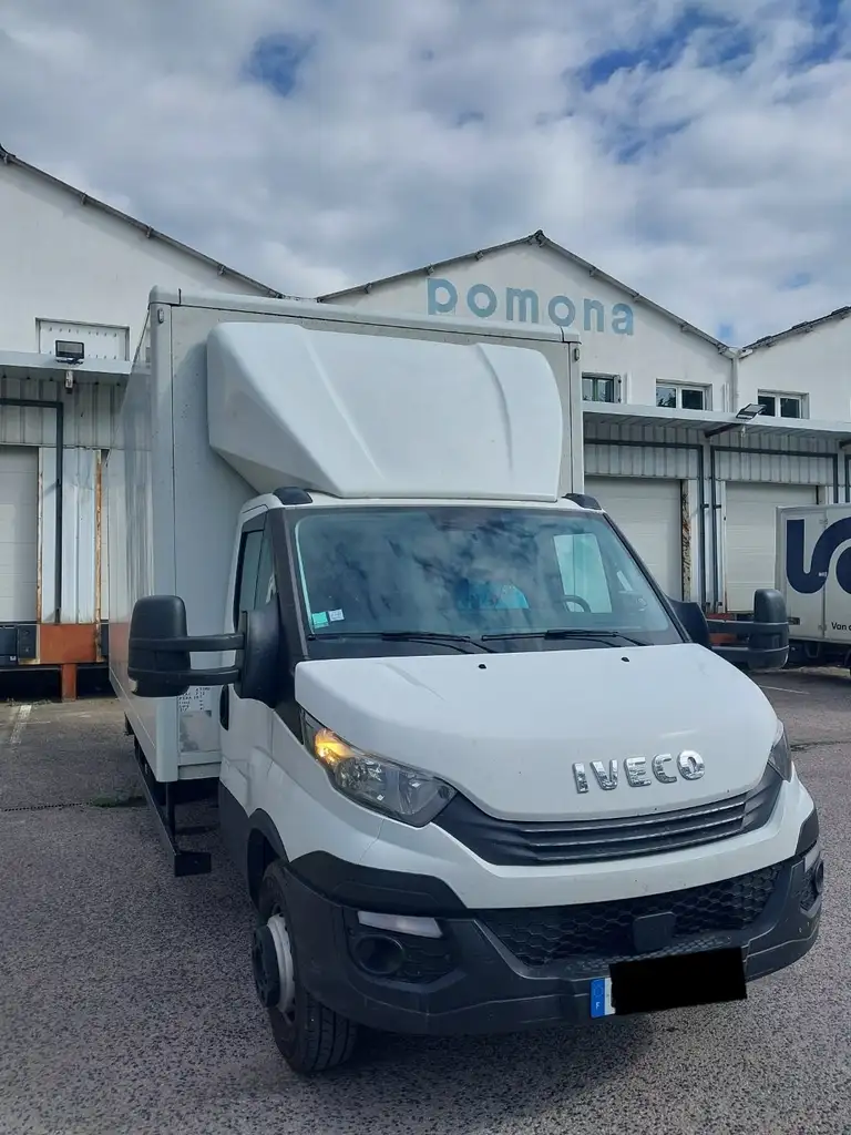 DailyDAILY CHASSIS CAB 70C18  EMP 4100 HI MATIC