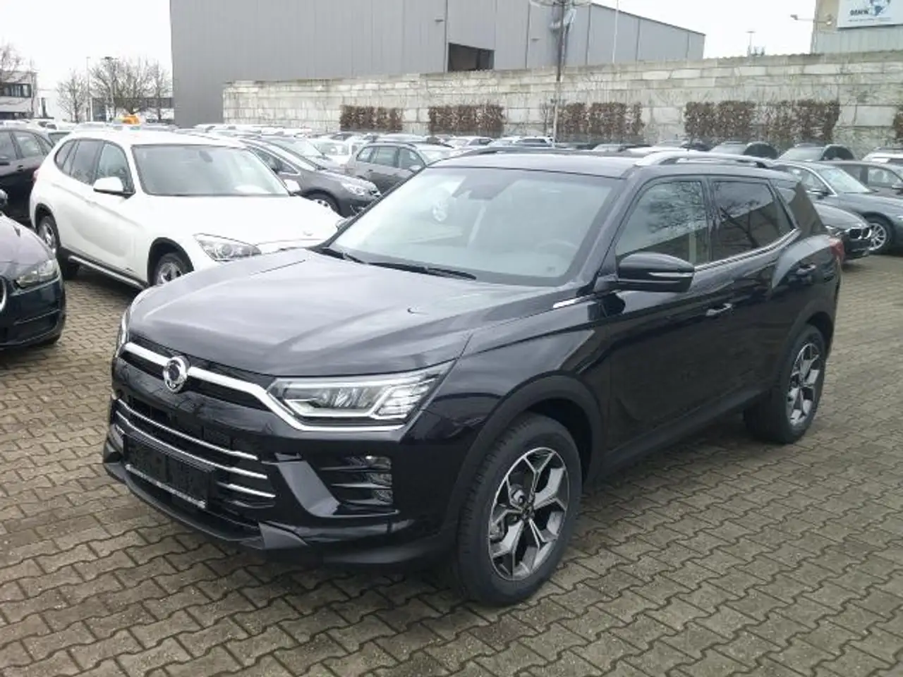 KorandoStyle 1.5T 6 Gang, LED Scheinwerfer, Aluf. 18"
