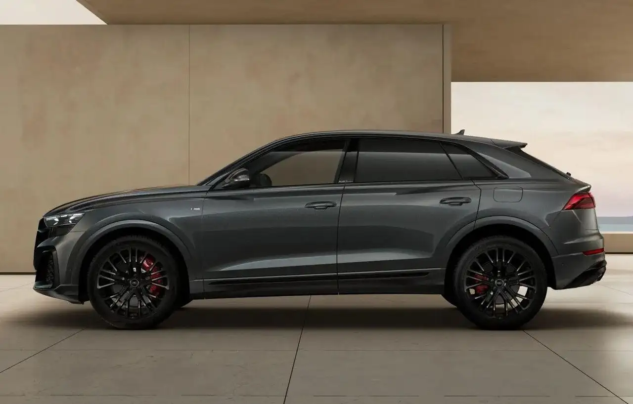 Q8S line 55 TFSI e 2xS 22Z Laser Tour Pano Stadt ...