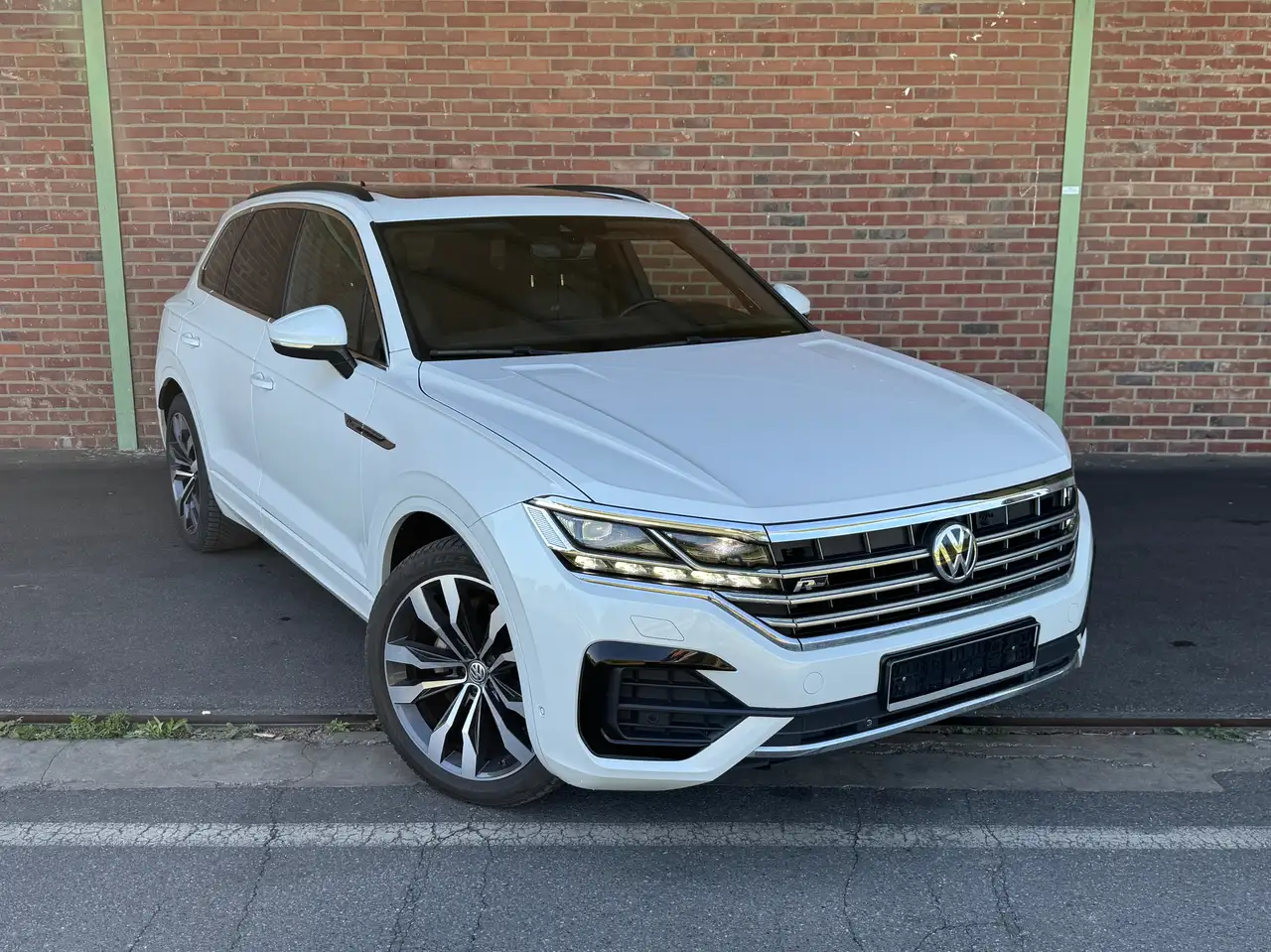 TouaregR-Line 4Motion