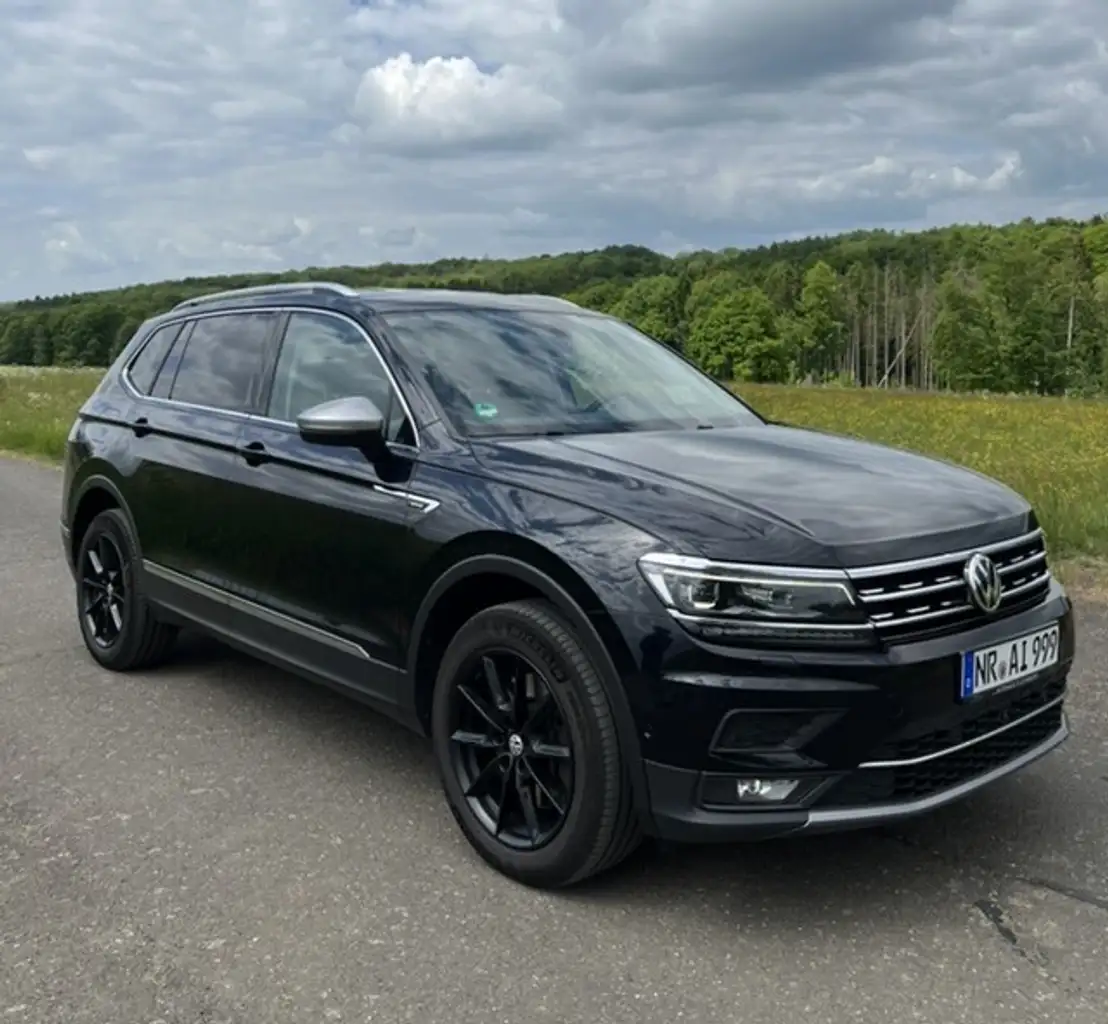 Tiguan Allspace2.0 TDI SCR 4Motion DSG Highline 7 SITZ