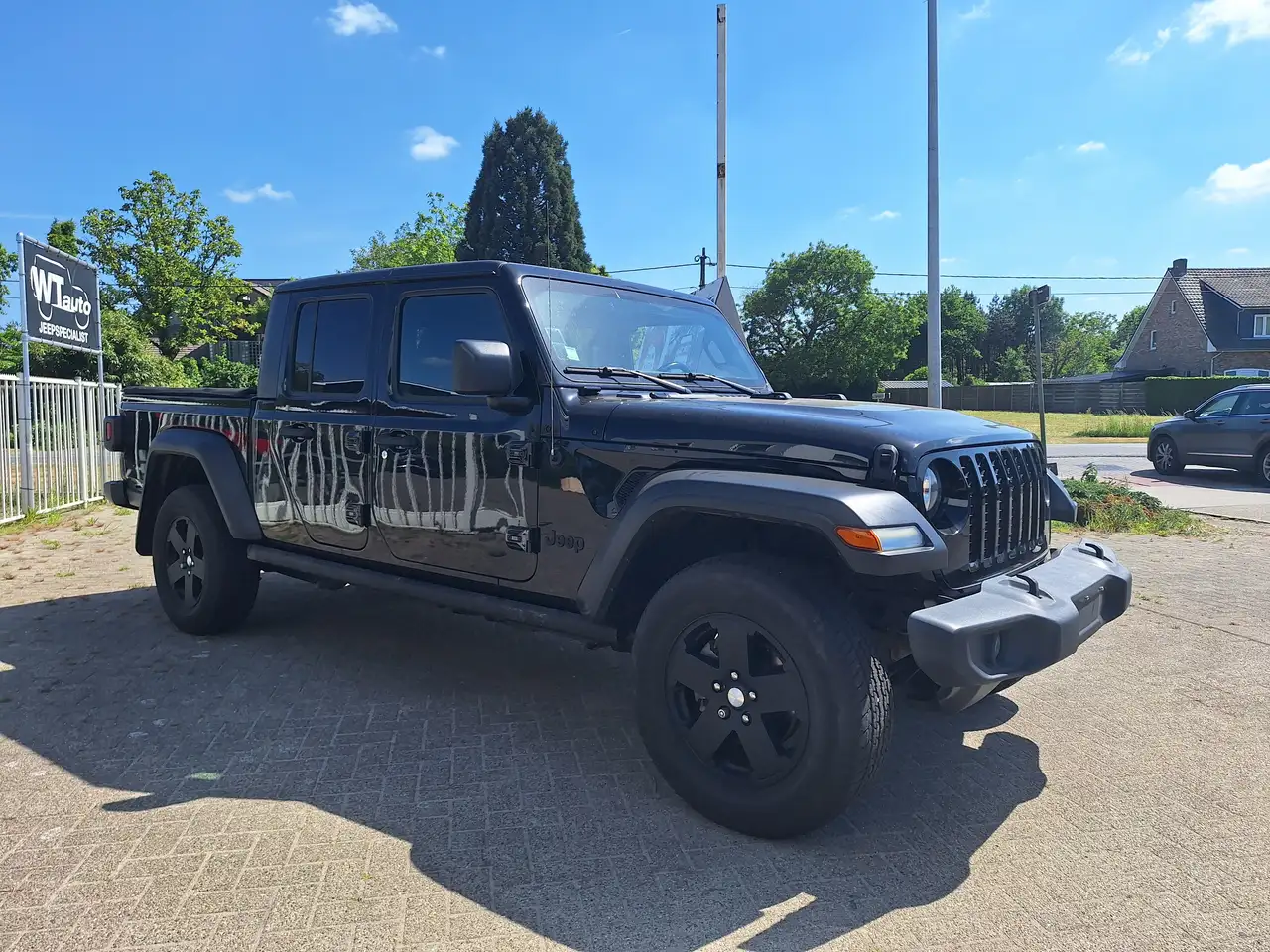 Gladiator3.6 v6 18000km!!