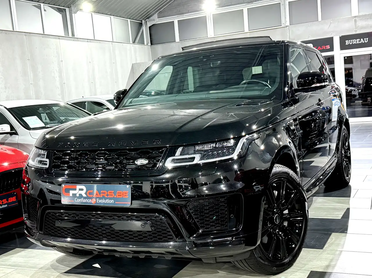 Range Rover Sport3.0 SDV6 HSE Dynamic Black Pack 1e Main Etat Neuf