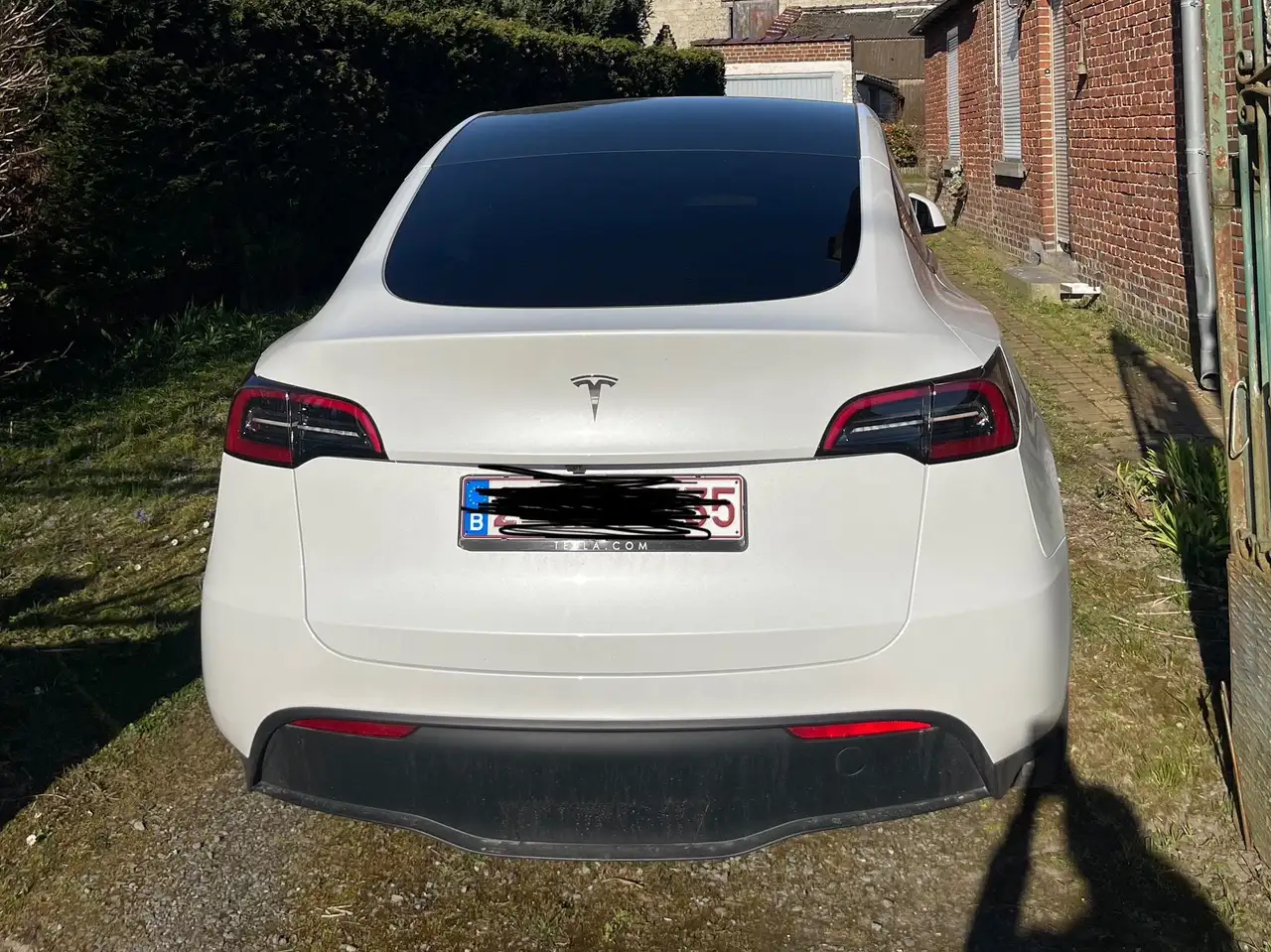 Model YModel Y 72.5 kWh Long Range RWD
