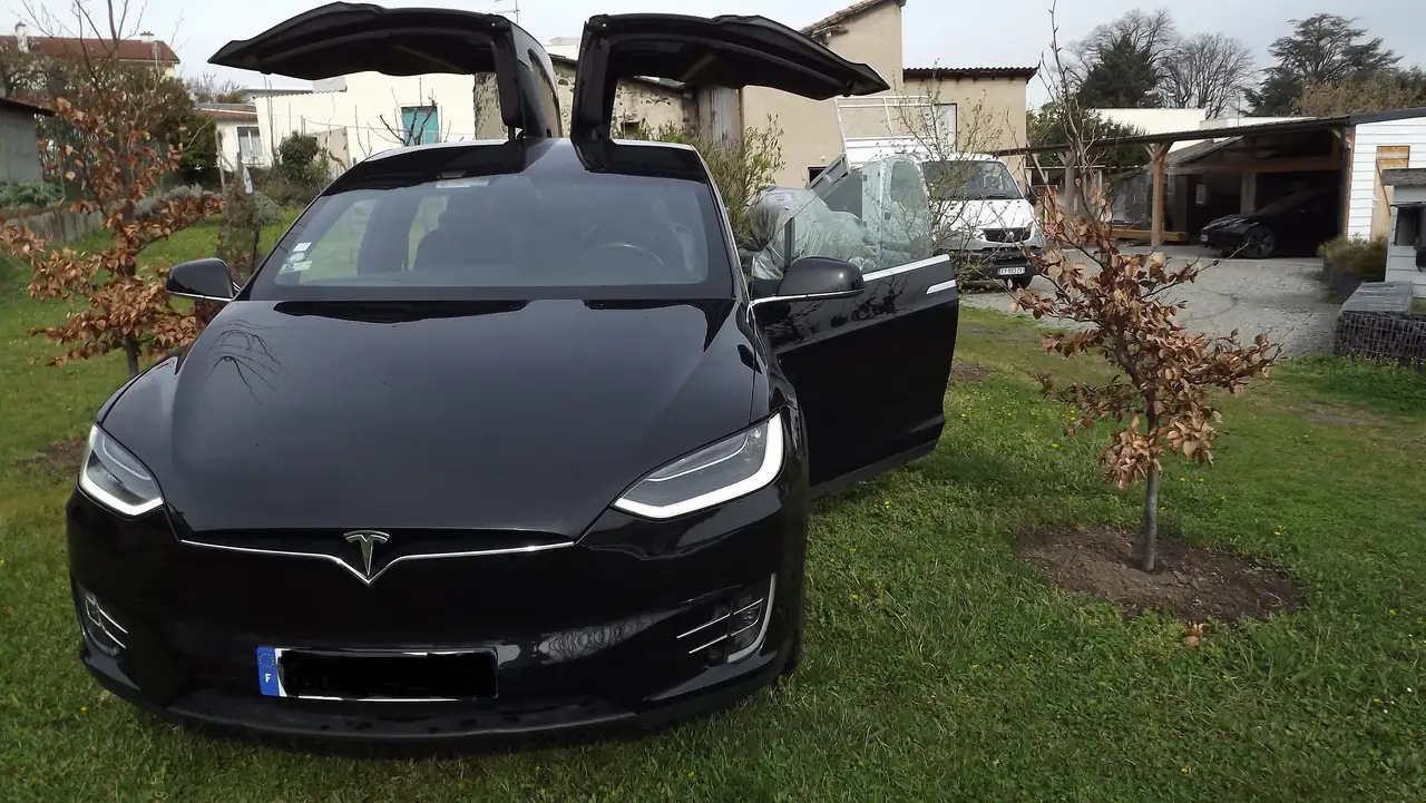 Model XMODEL X P100DL - 100 kWh Ludicrous+