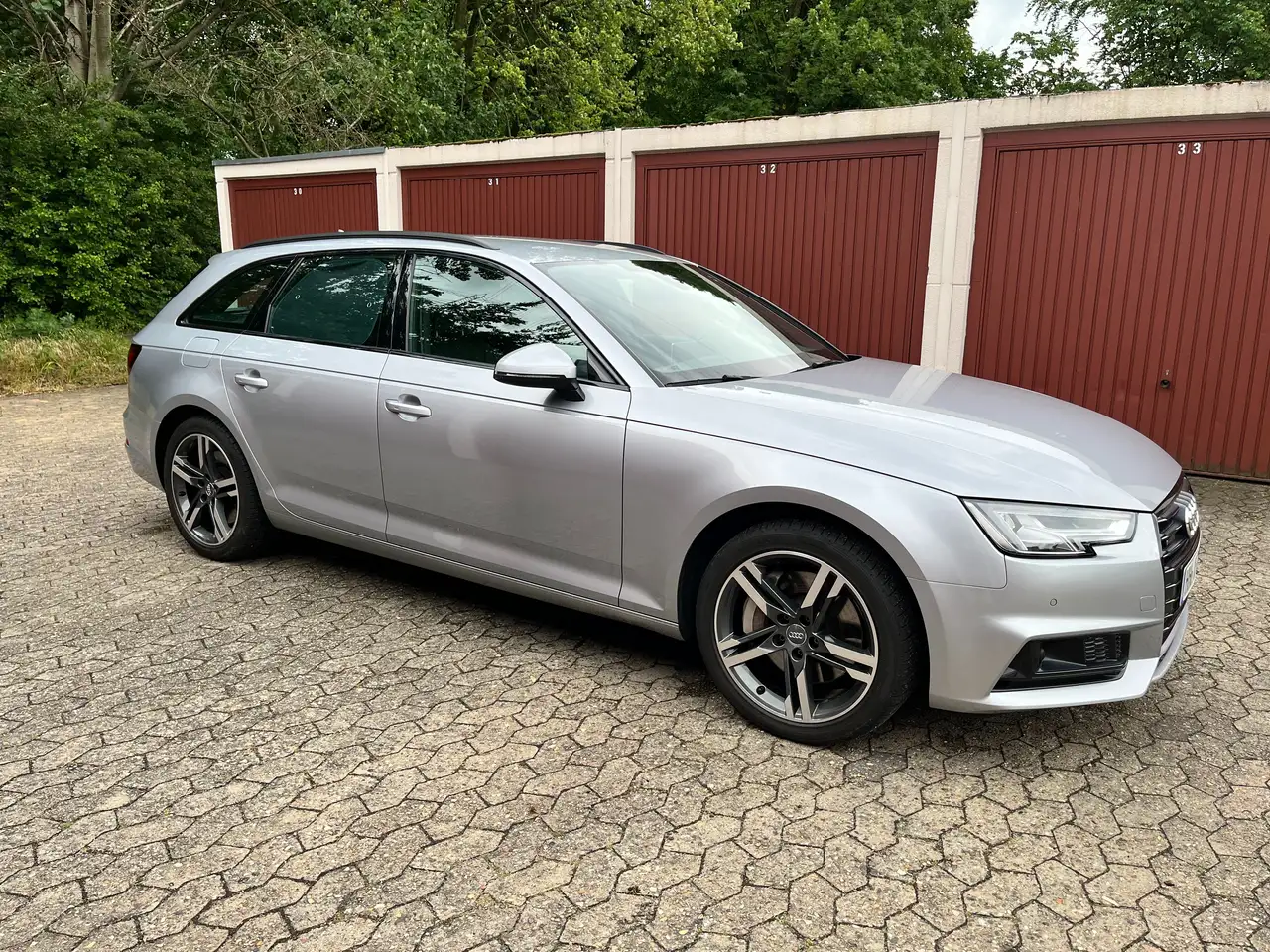 A4A4 Avant Avant 45 TFSI quattro S tronic