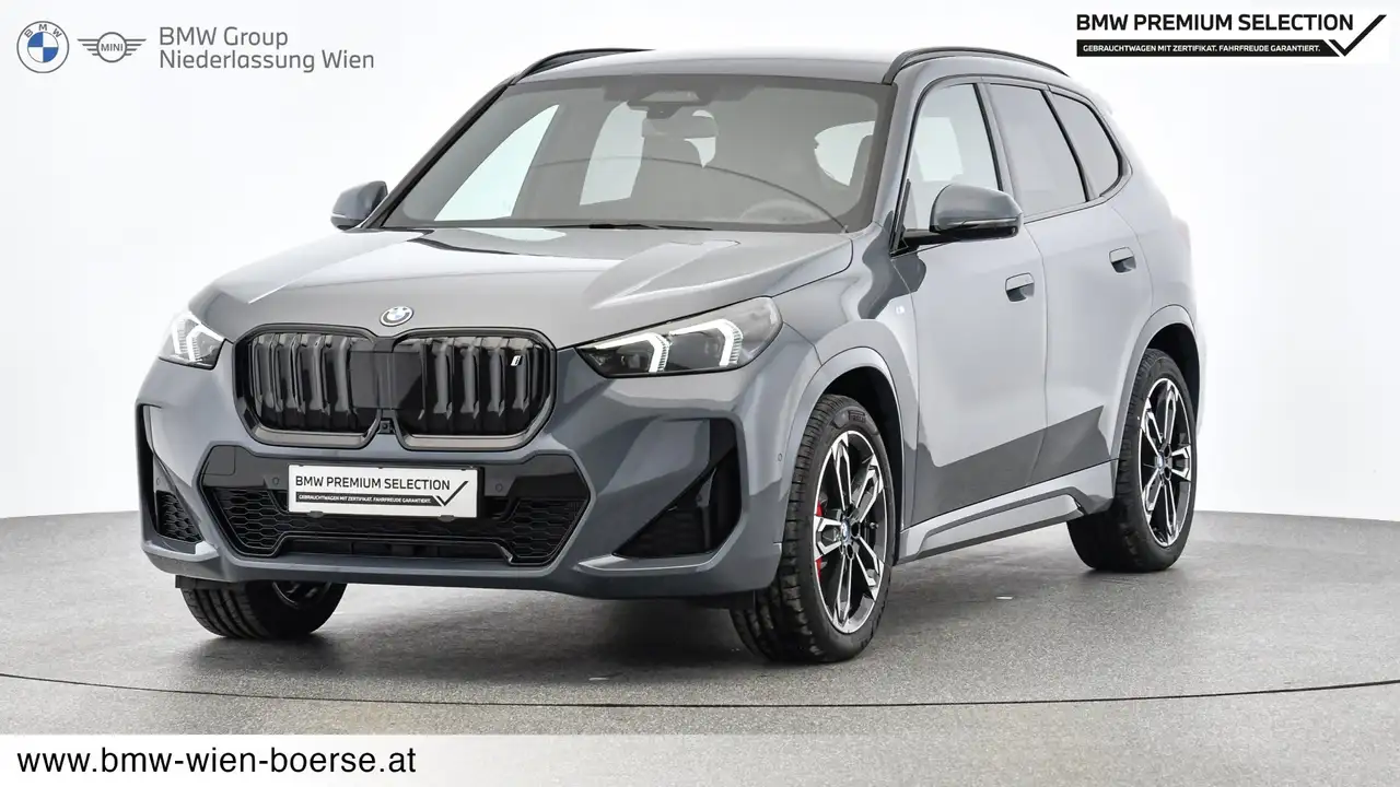 iX1iX1 xDrive30