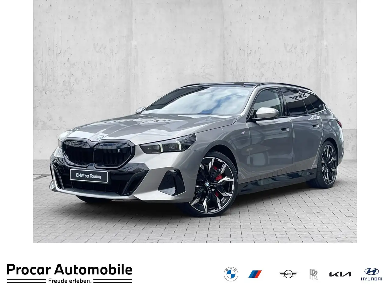i5xDrive40 M Sport AHK PANO DA PROF PA+ B&W 21"