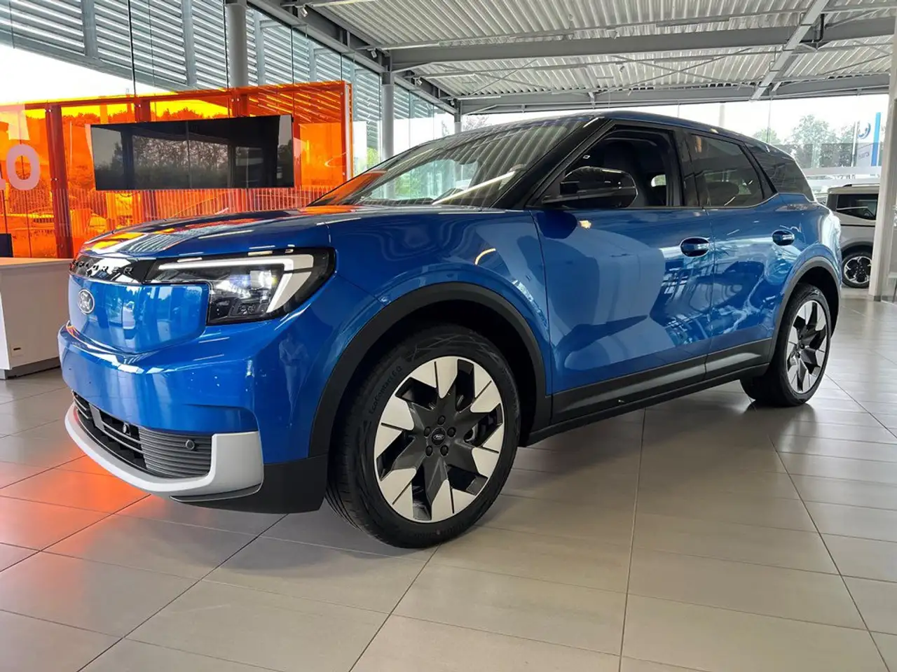 ExplorerPREMIUM - 79kWh Extended Range - AWD - 350 PK - S