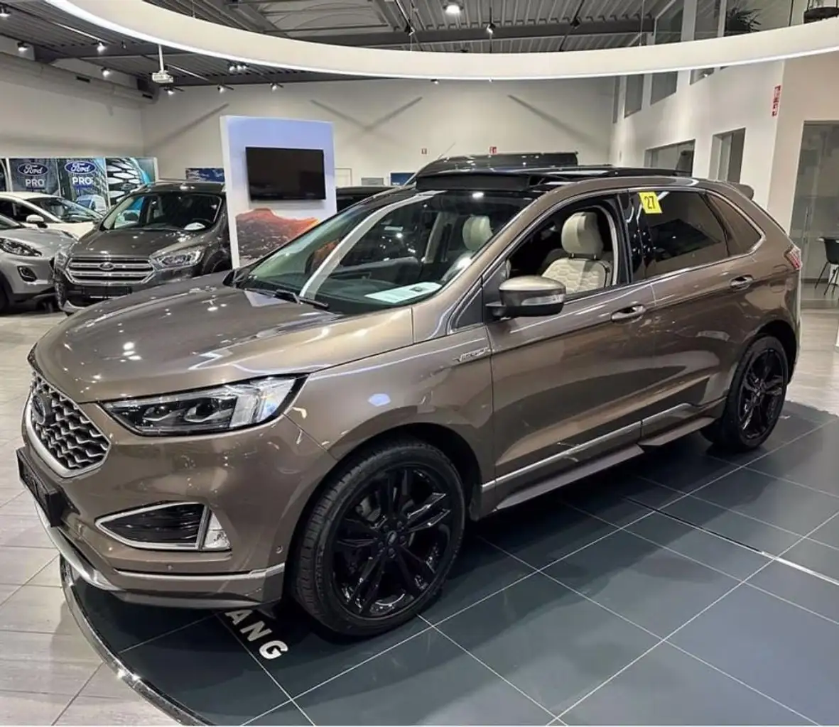 Edge3.5 241pk 4x4 Aut. Vignale