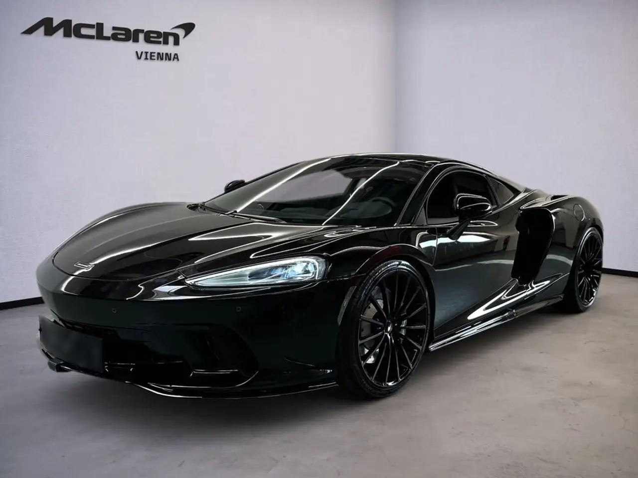 GTGT / Powerzone Abgasanlage / Novitec Federn / B&W