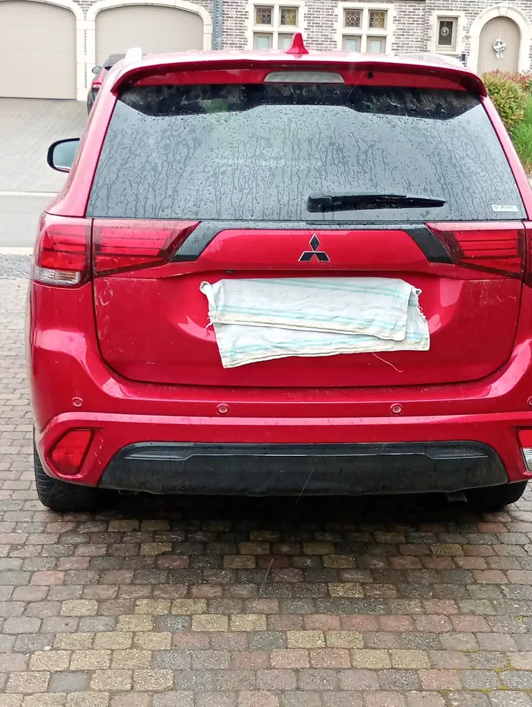 Outlander2.4 4WD Plug-In Hybrid Spirit
