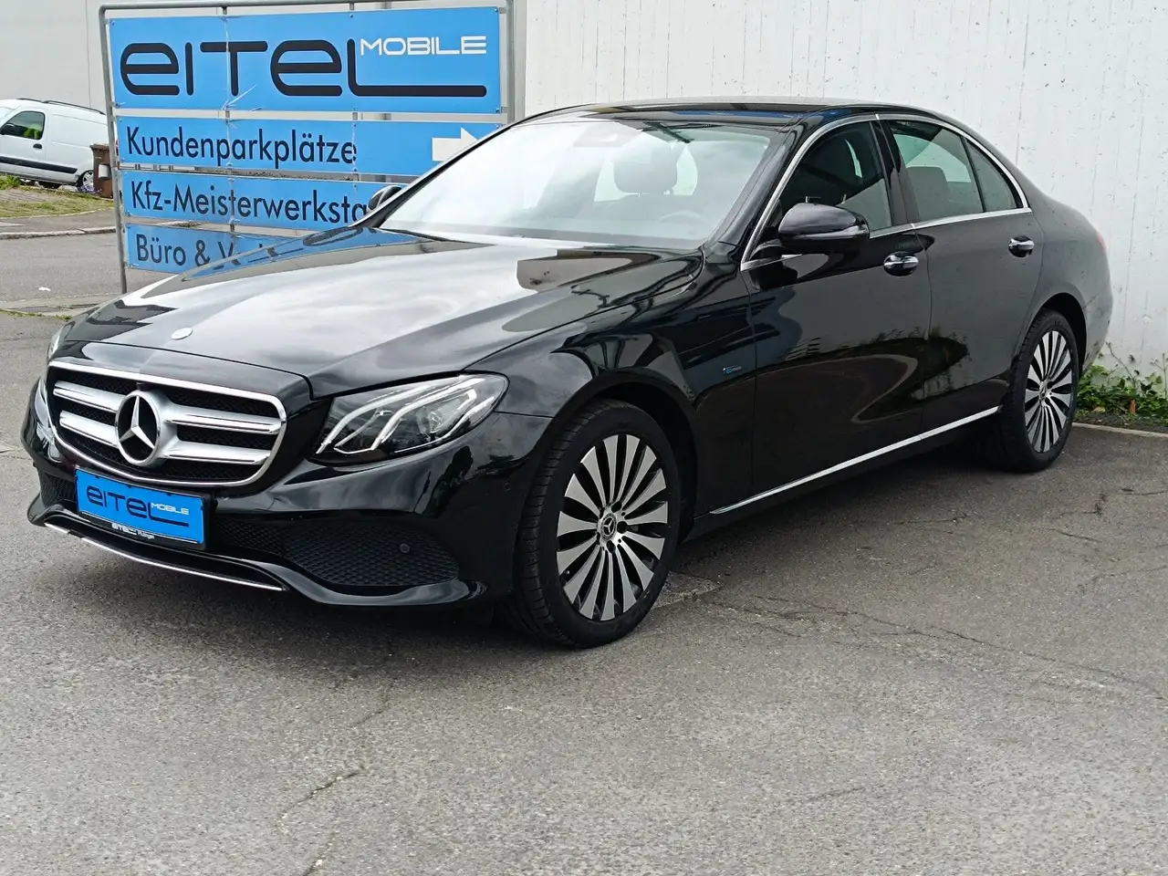 E 350e Lim. Avantgarde Navi LED