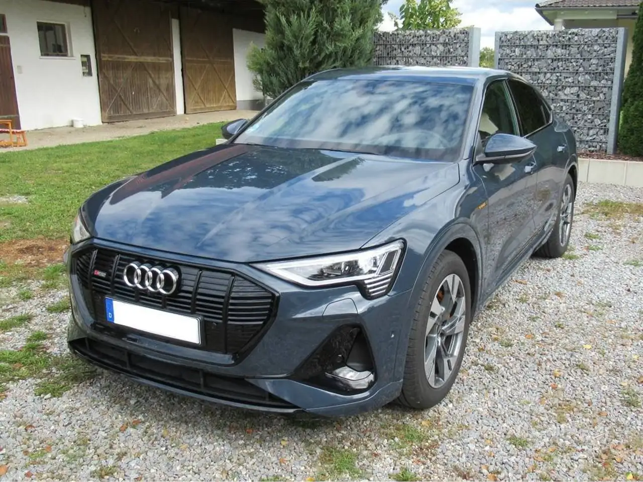 e-tronE-Tron Sportback Sportback 55 quattro S line