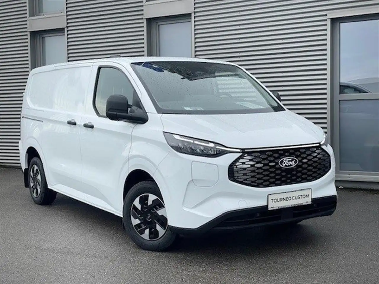 Transit CustomTrend L1H1 320 E-Kastenwagen