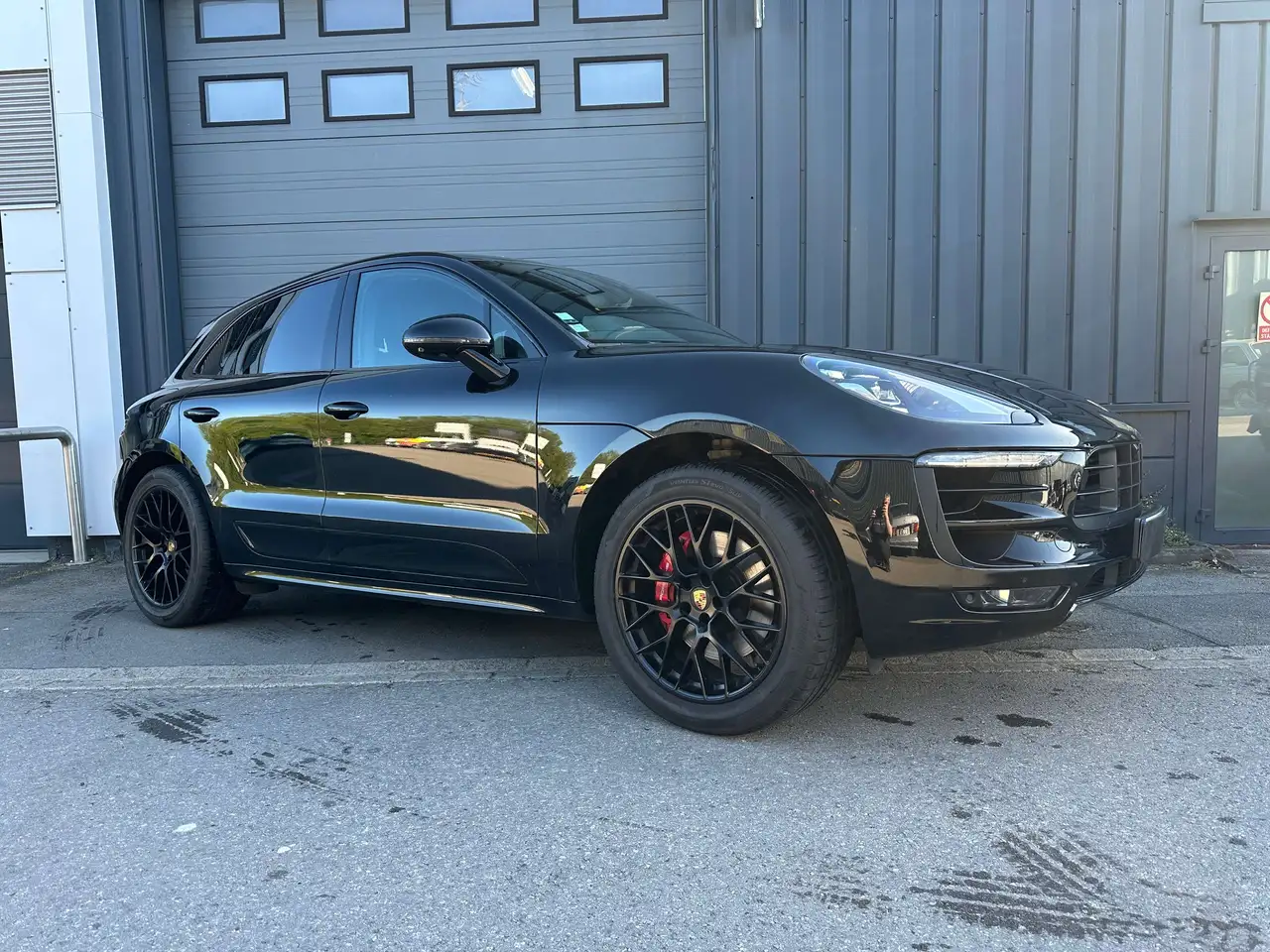MacanMacan GTS PDK