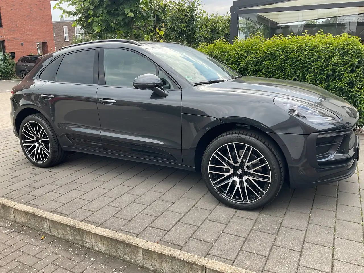 MacanMacan T PDK
