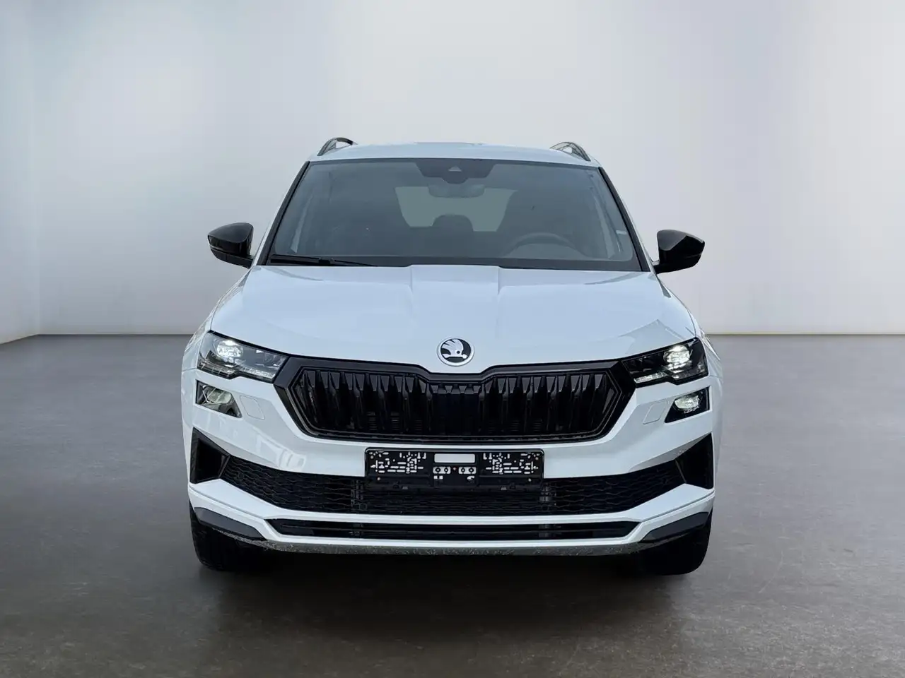Karoq1,5 TSI DSG Sportline 2ZKli AHK ACC Canton PDC ...