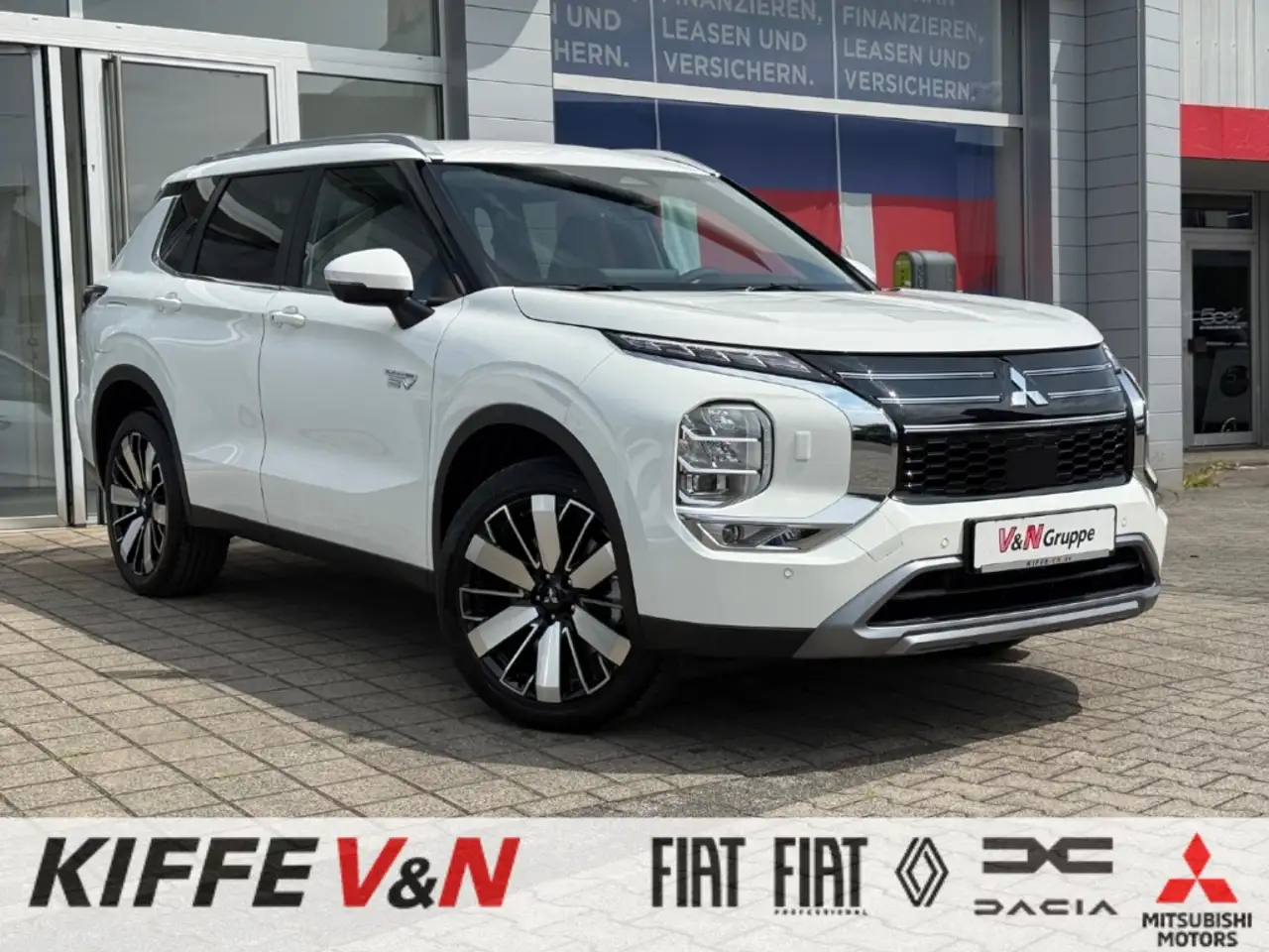 OutlanderIntro Ed. Navi HUD 360K LED SHZ