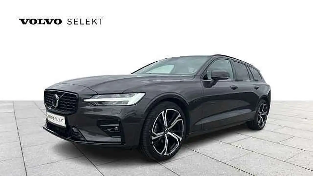V60II V60 Plus, B4 mildhybrid, Diesel, Dark