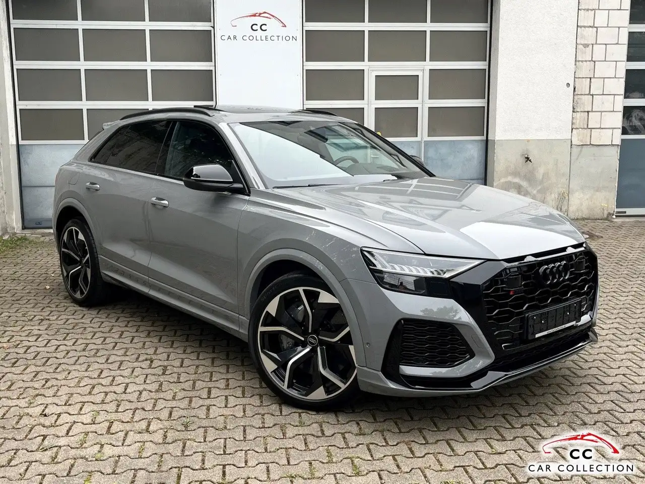 RS Q8RS Q8 4.0 |305 km/h|Keramik|StandHZ|23 Zoll
