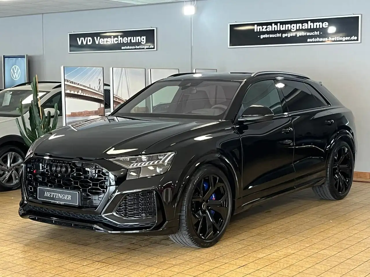 RS Q8RS Q8 SUV 23",Pano,305Kmh,Keramik,Spabga...