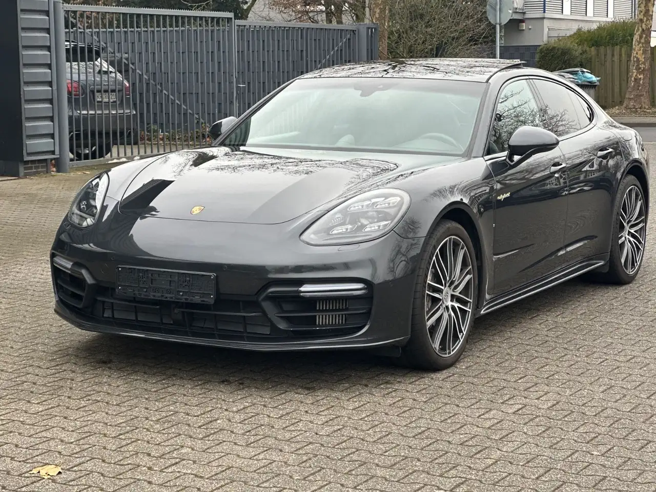 Panamera4 E-Hybr NIGHTVI BOSE PANO PDLS+ CHRONO