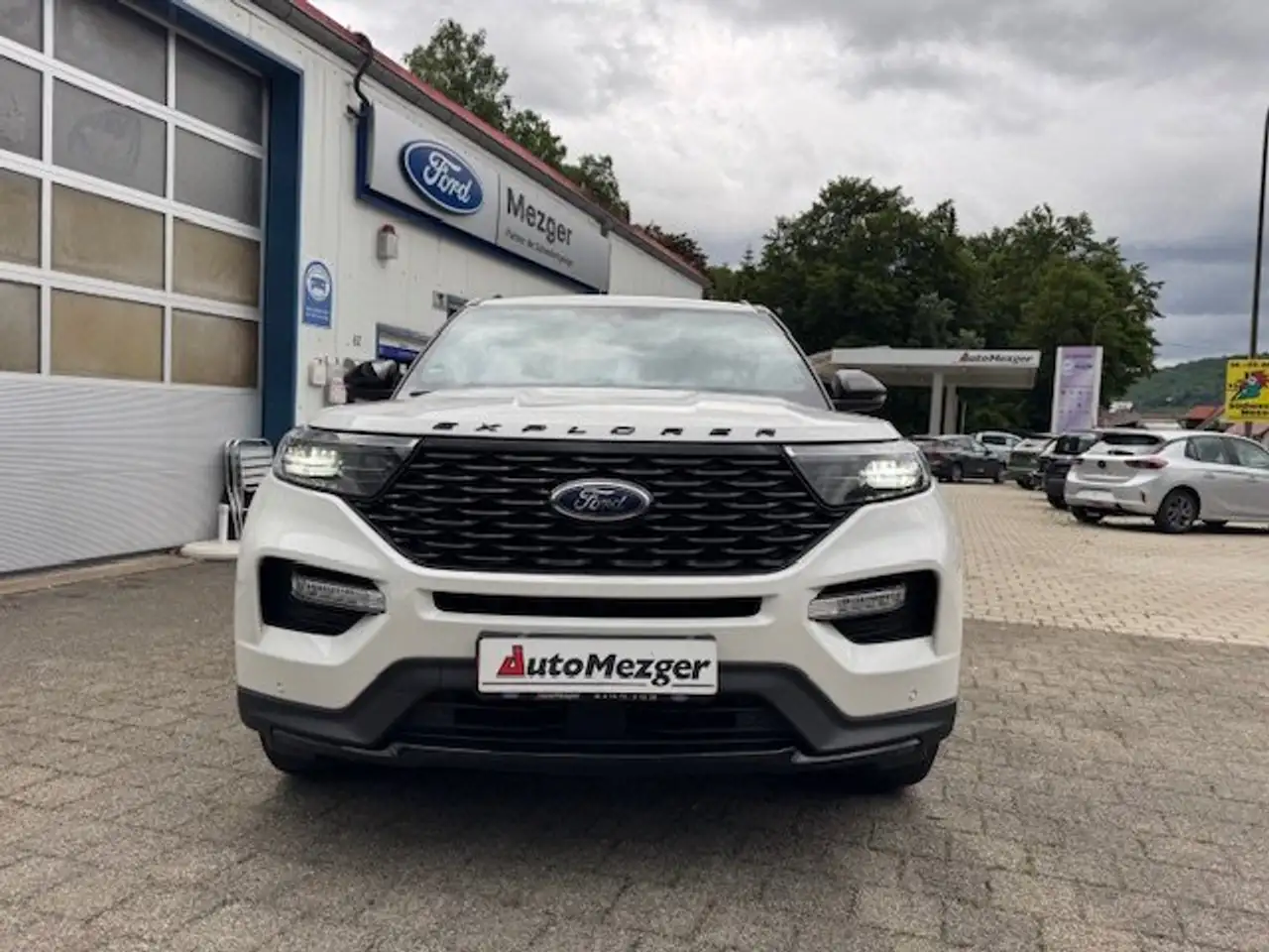 ExplorerST-Line Plug-in-Hybrid 4x4