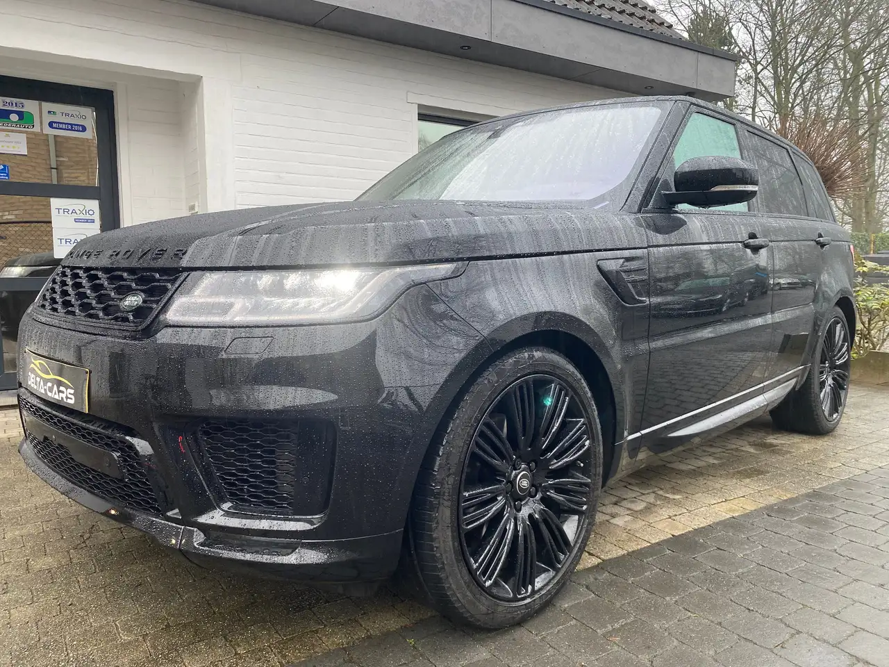 Range Rover Sport3.0 SDV6 HSE Dynamic FULL OPTION