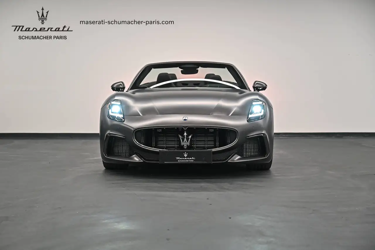 GranCabrioGranCabrio V6 550