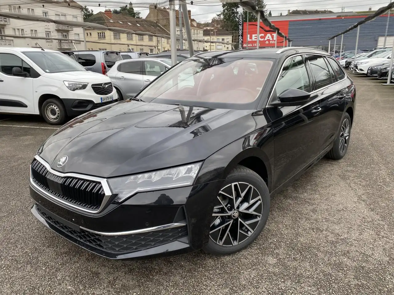 OctaviaIV (2) COMBI 2.0 TDI 150 SELECTION DSG7 ATTELAGE /