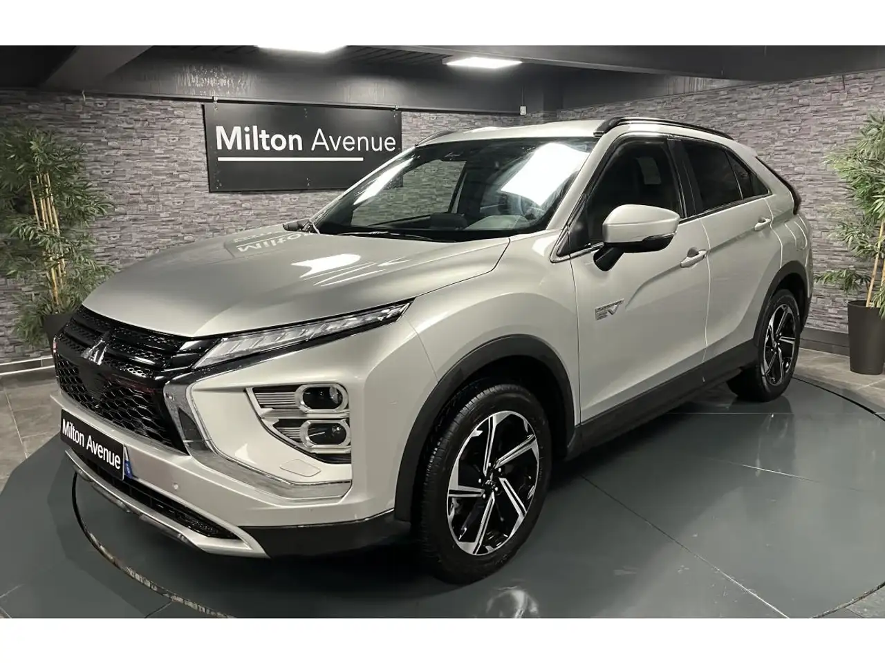 Eclipse CrossEclipse Cross 2.4 MIVEC Phev 4WD - 188  Business