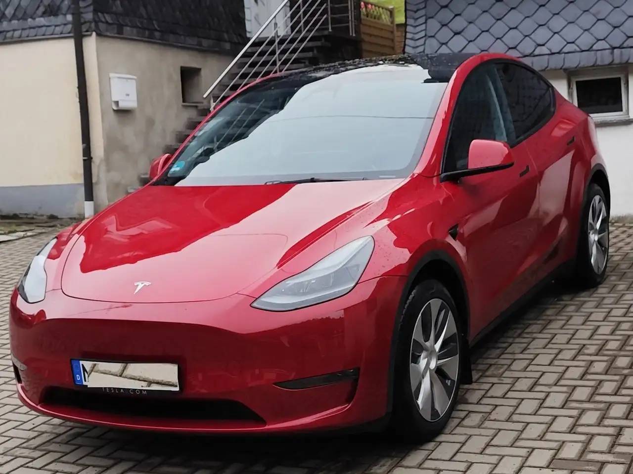 Model YModel Y Long Range Dual Motor AWD