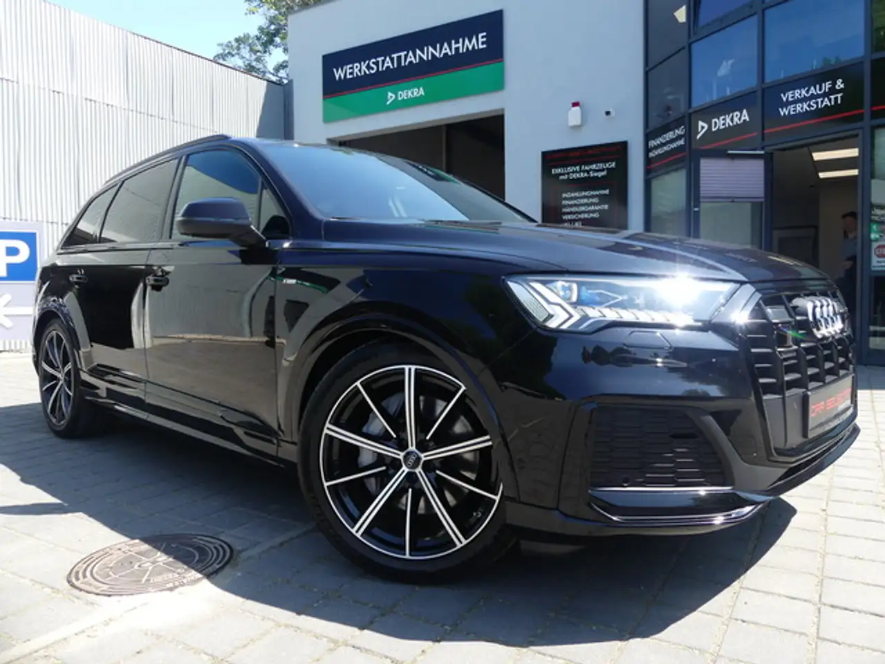 Q750 TDI quattro S Line 7SITZER/AHK/AIRSUS/STHZ/360