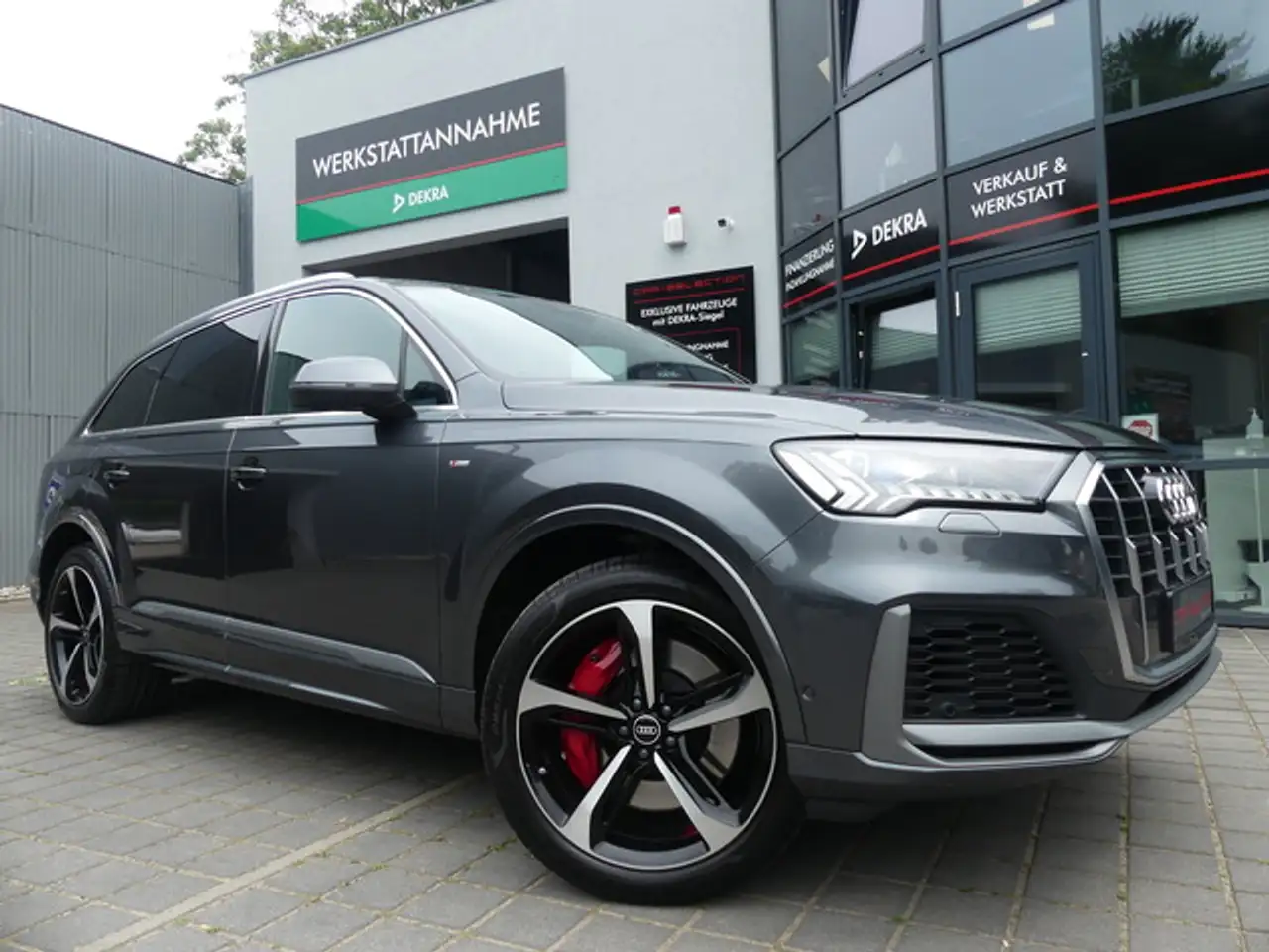 Q755 TFSI e quattro S line MATRIX/S-SITZE/KAM/B&O