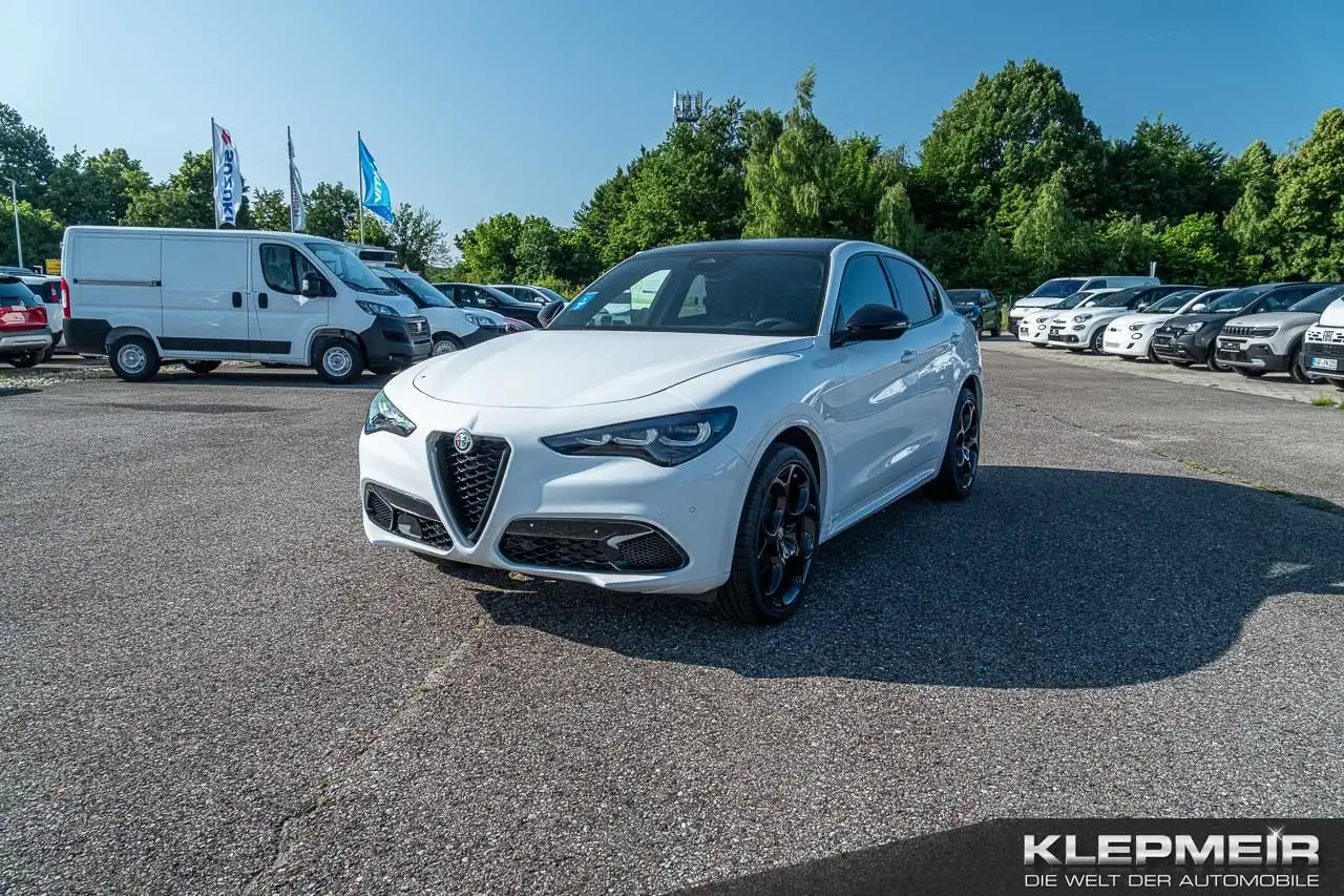 StelvioTRIBUTO ITAL.2.2 Diesel 16V 154kW
