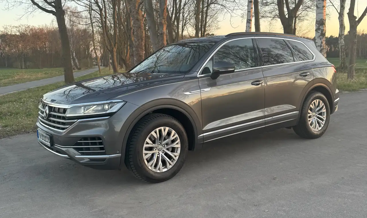 TouaregTouareg V6 TDI 4Motion*PANORAMA*LEDER*KAMERA*LED*