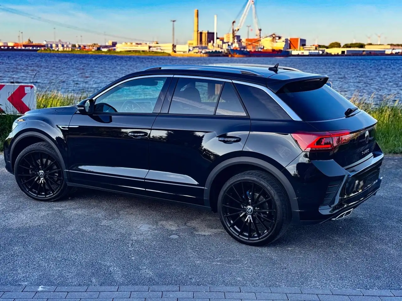 T-RocT-Roc Diesel 2.0 TDI SCR DSG R-Line