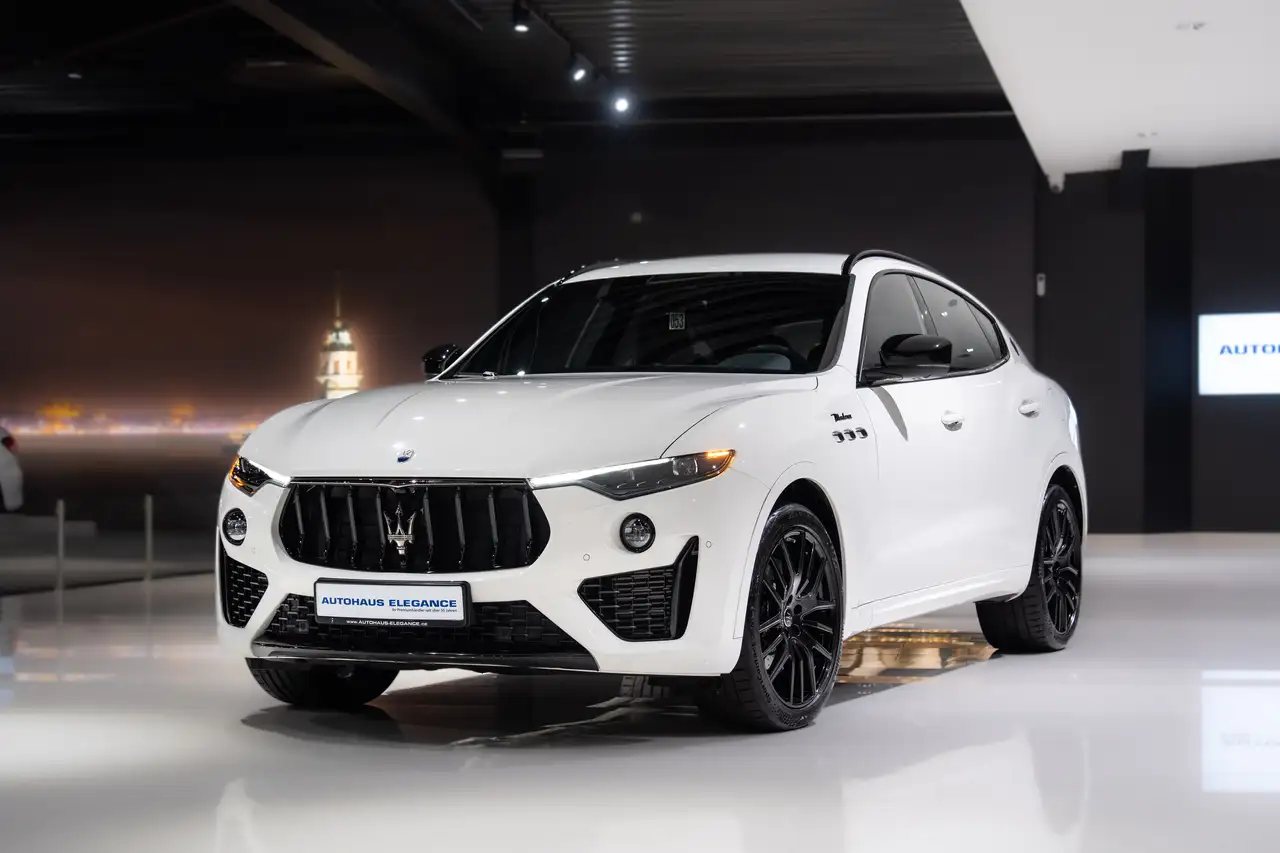 Levante*1HD*SPORT-AUSPUFF*SOFT-CLOSE*CARBON*LUFT
