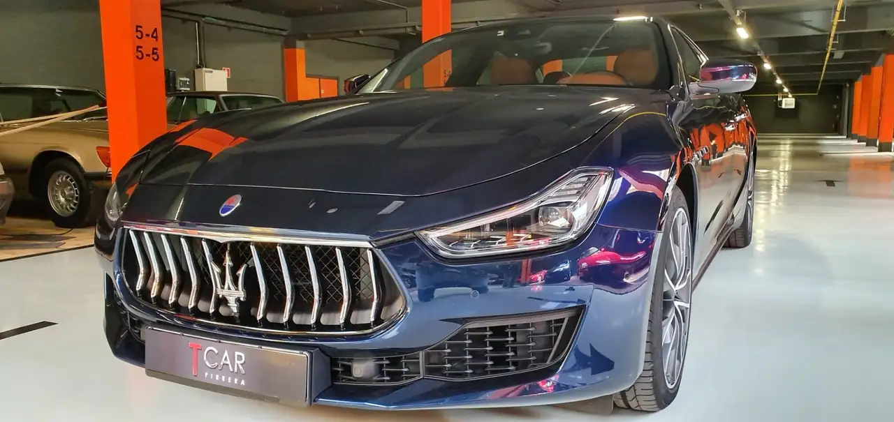 Ghibli3.0 V6 275 D Lusso