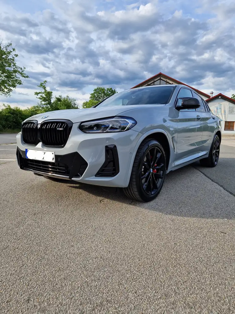 X4 MM40i