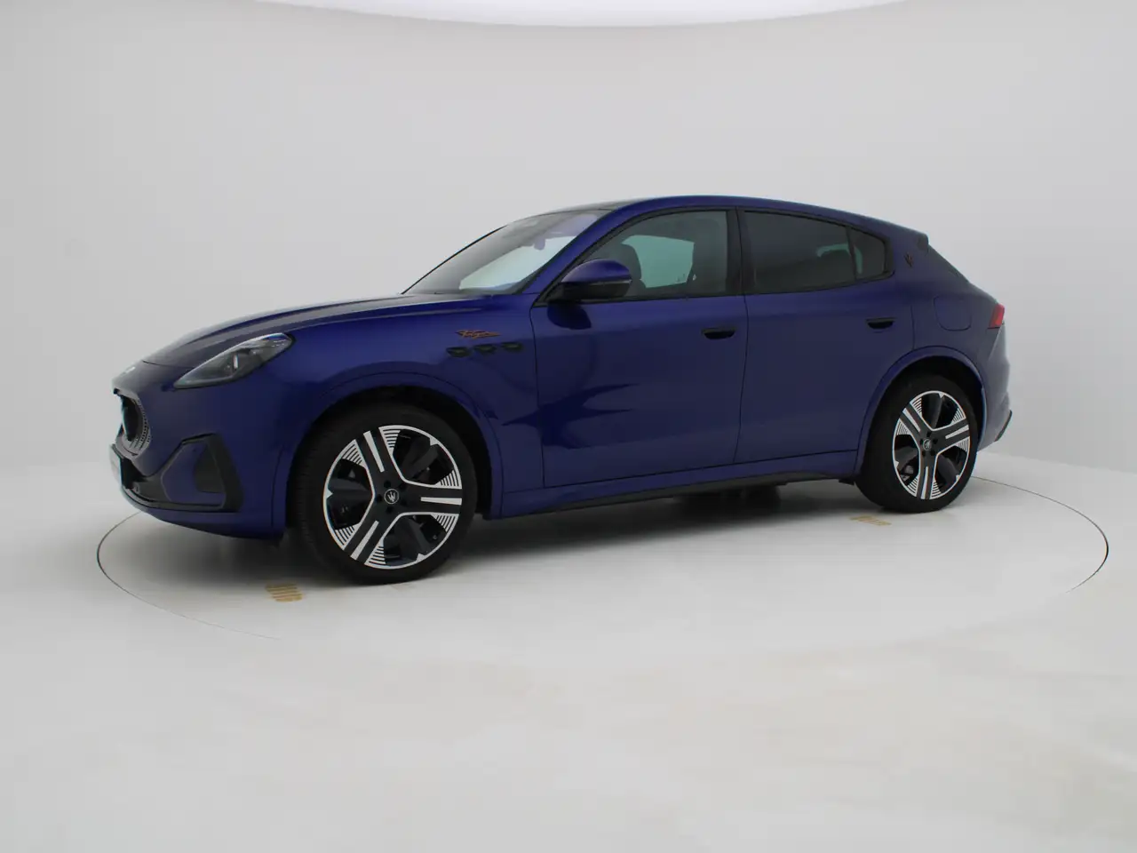 GrecaleFolgore - 100% Elektrisch - 105 kWh AWD