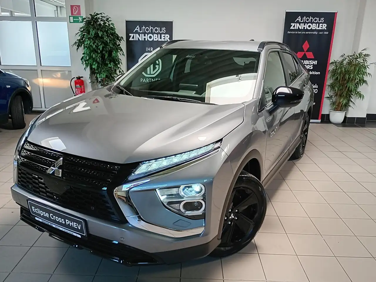 Eclipse Cross2,4 PHEV 4WD 45 Jahre Edition CVT Aut.
