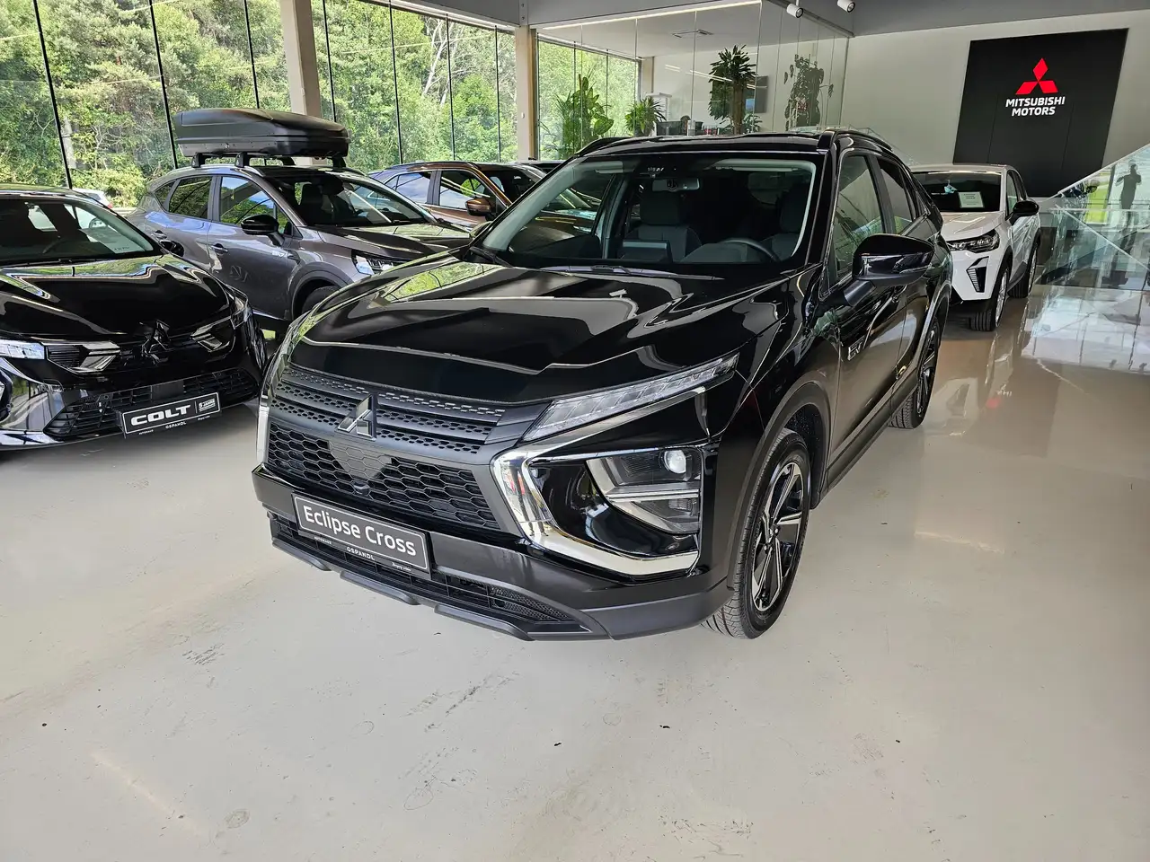 Eclipse Cross2,4 PHEV 4WD Intense CVT Aut.